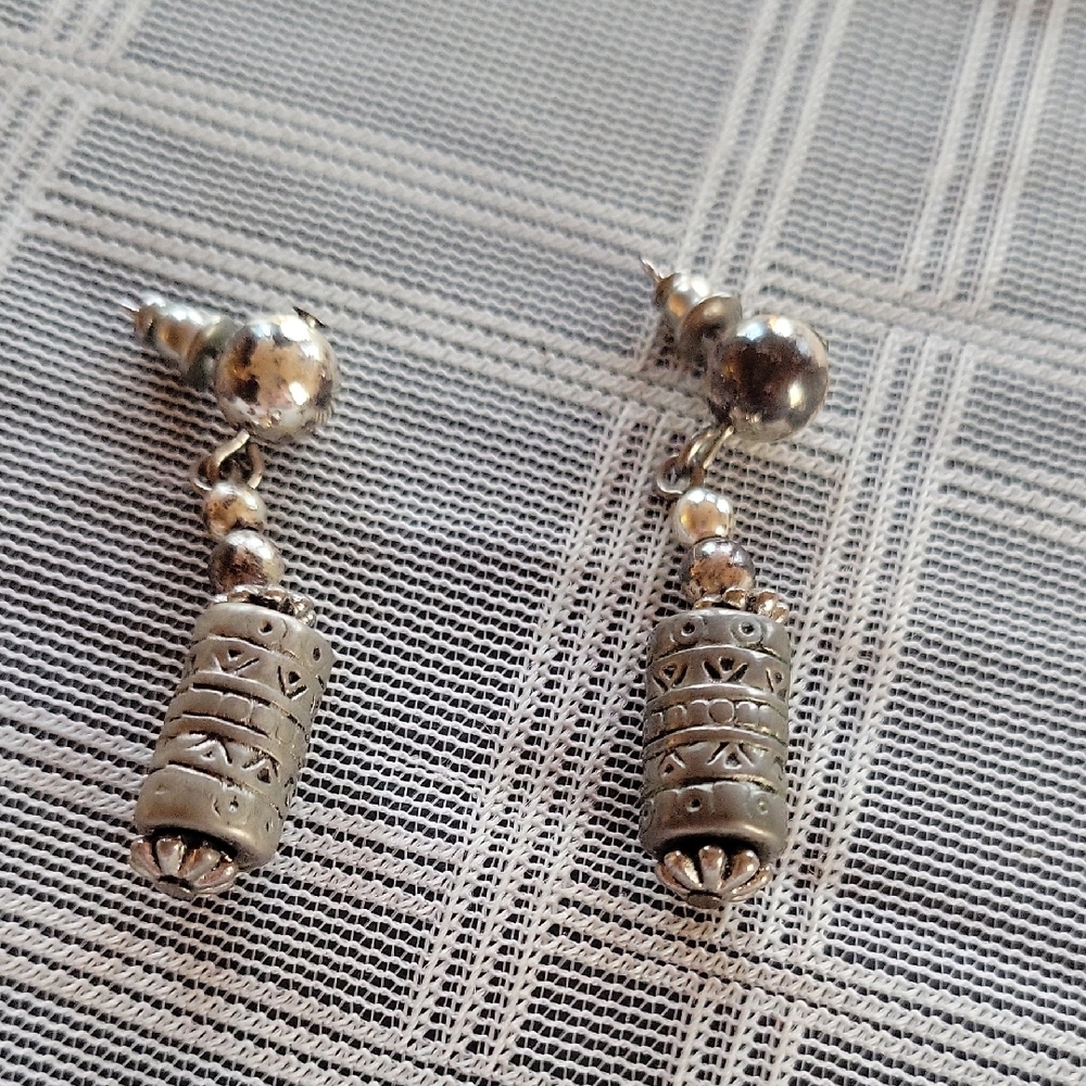 Vintage Silver Dangle Barrel Bead Earrings